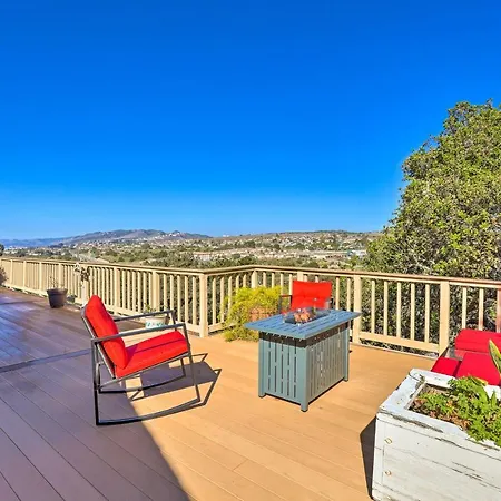 Retro House With Deck And Arroyo Grande View Villa